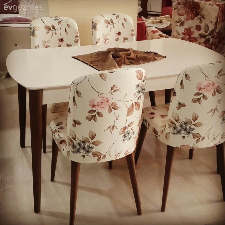 Mayısta düğünüm var, salon takımım için renk önerisine ihtiyacim var 