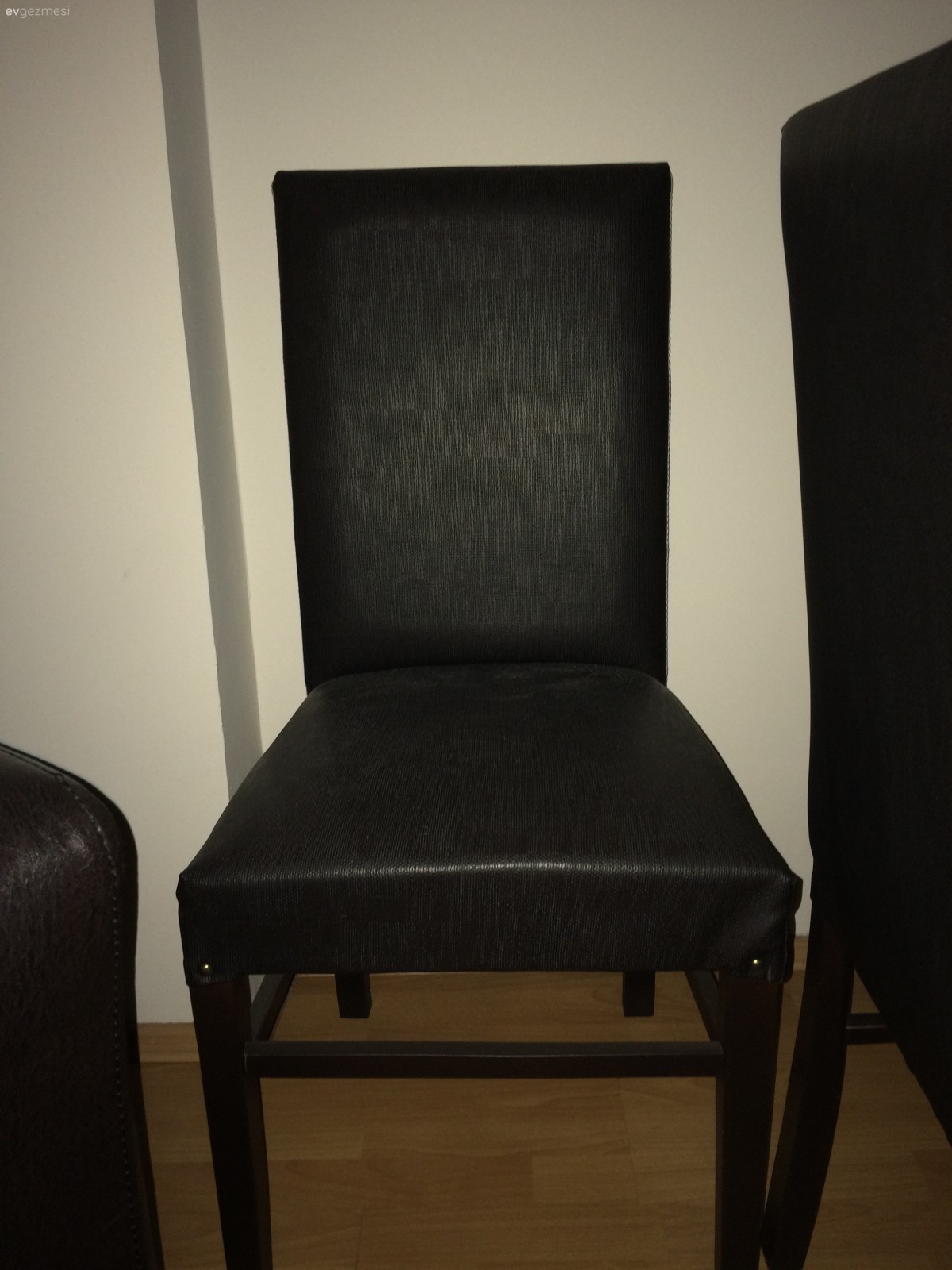 Deri sandalyemle ilgili