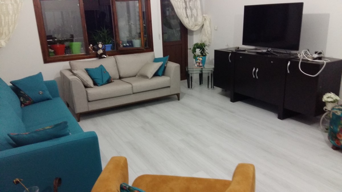 Salon dekorasyonum konusunda fikir