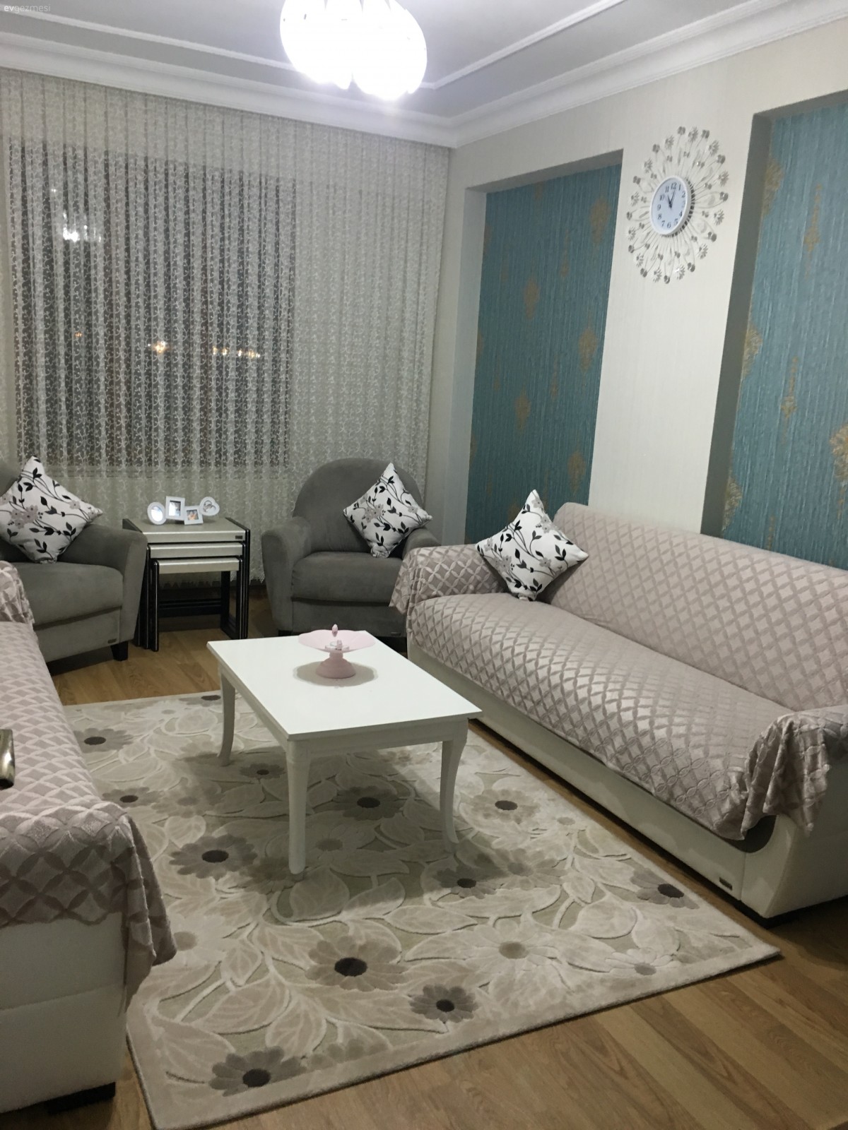 Oturma odama perde nasıl tercih etmeliyim görüşlerinizi bekliyorum