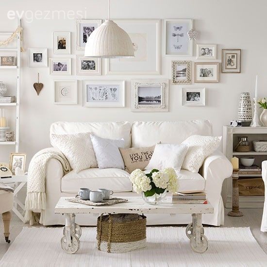 Oturma Odanızın Dekorasyonu Nasıl Olmalı?