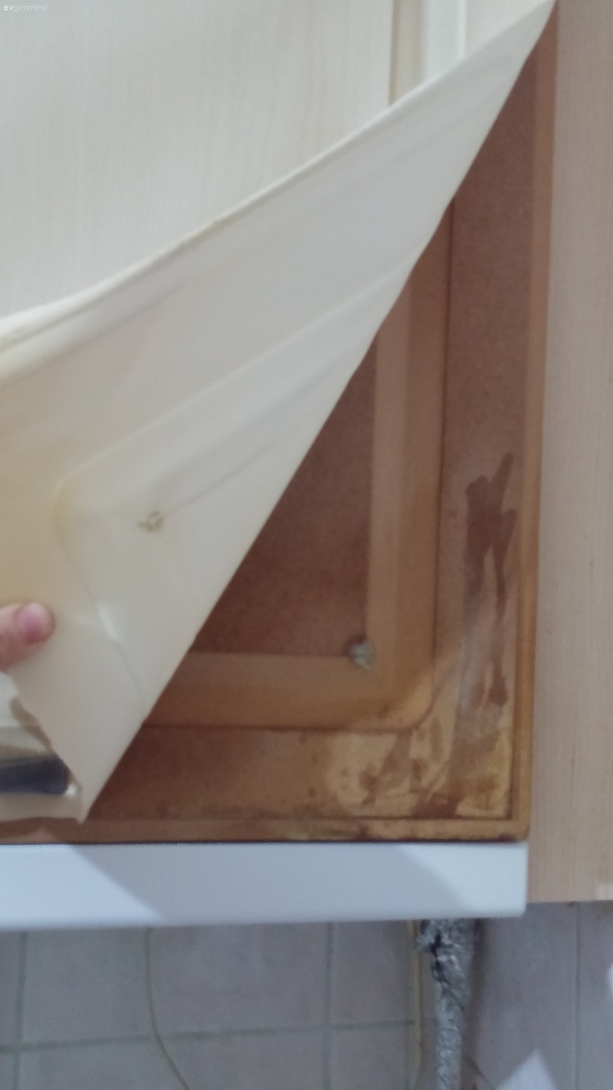 Mutfak dolabimi boyamak istiyorum