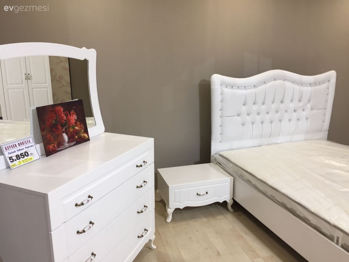 Bu yatak odası çok mu kötü ?