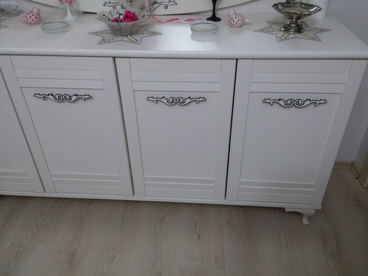 Büfe aynalı konsol