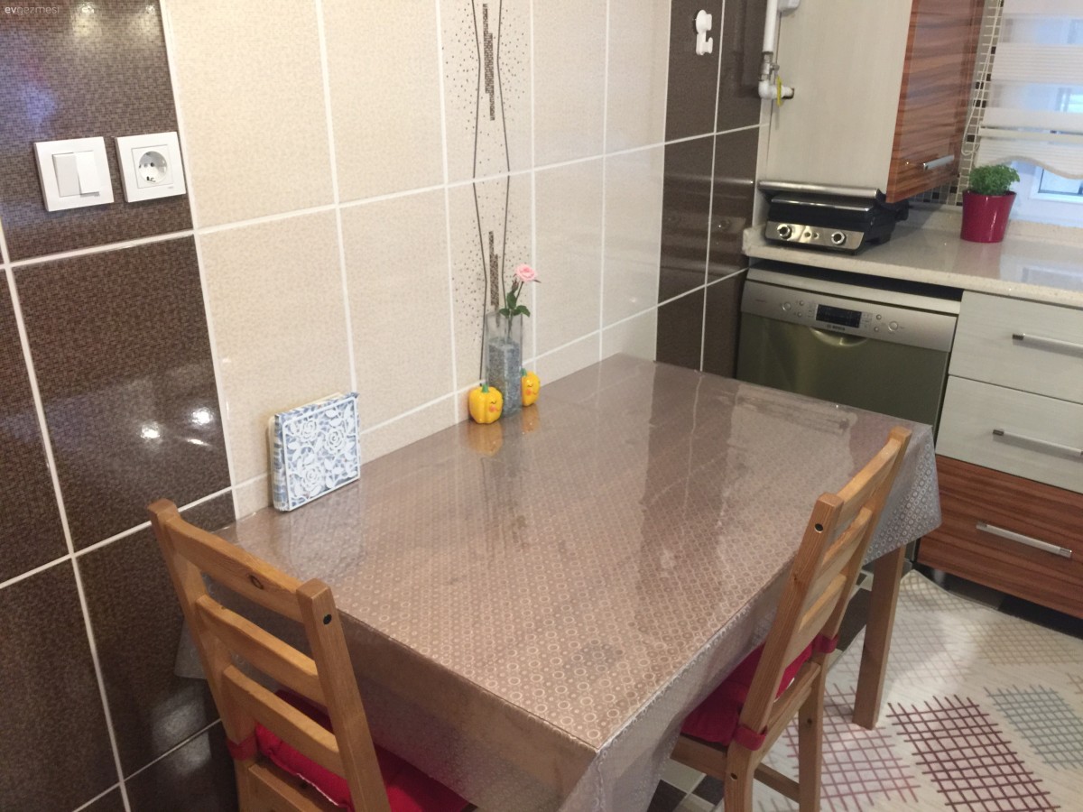 Sade ve sıcak yuvamız...