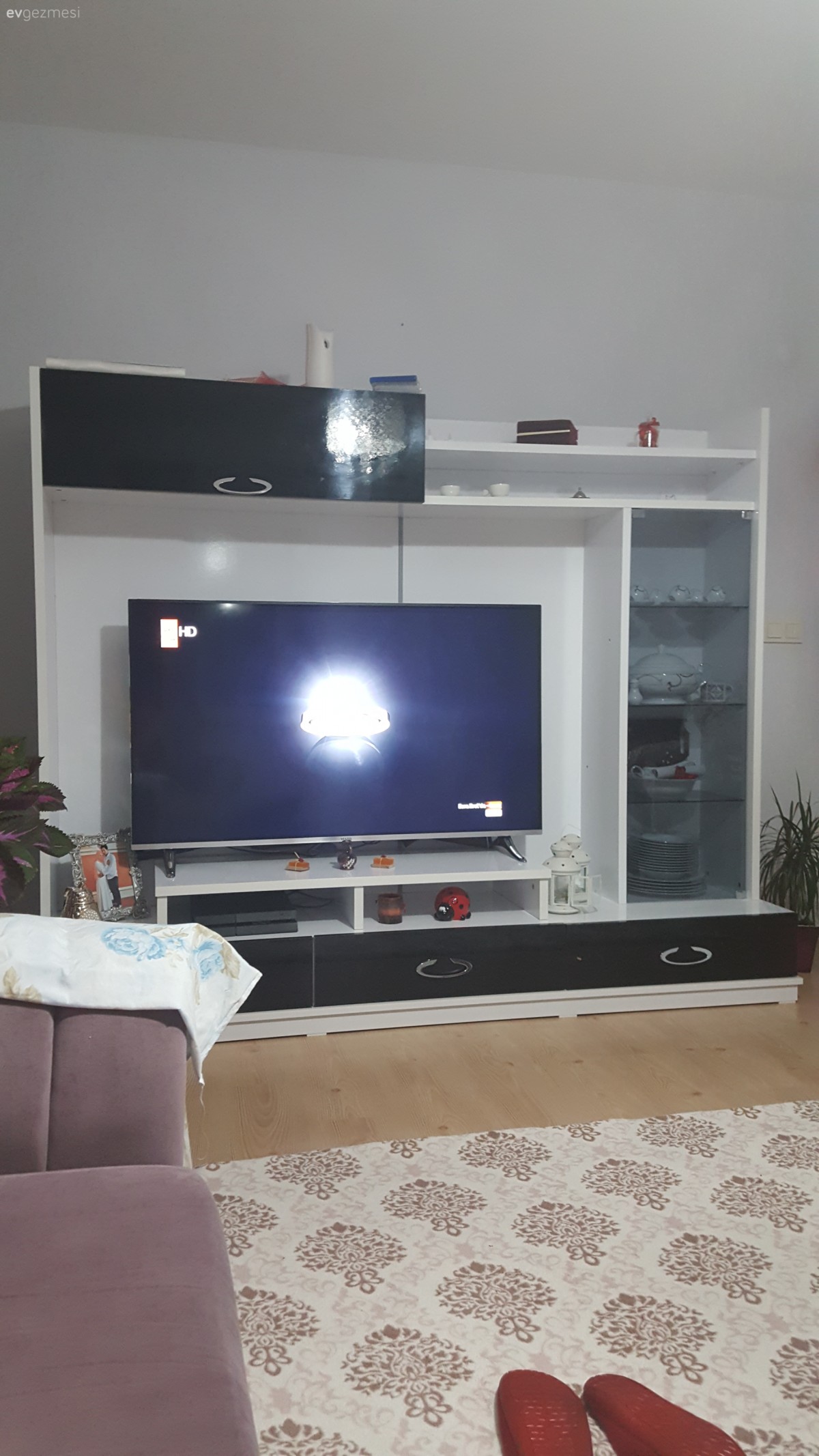 Tv unitem icin yardimm