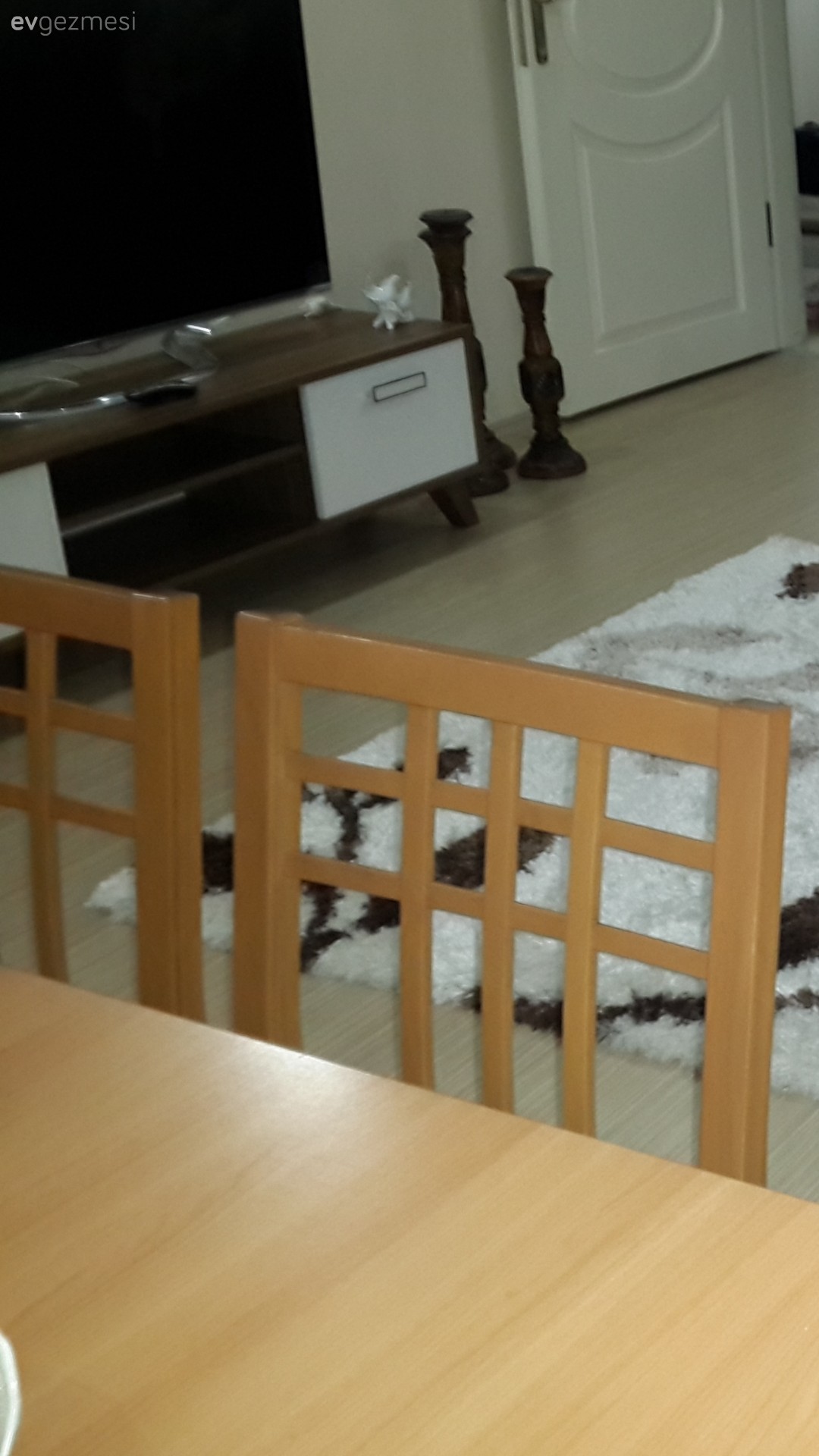 Masamı boyamak istiyorum