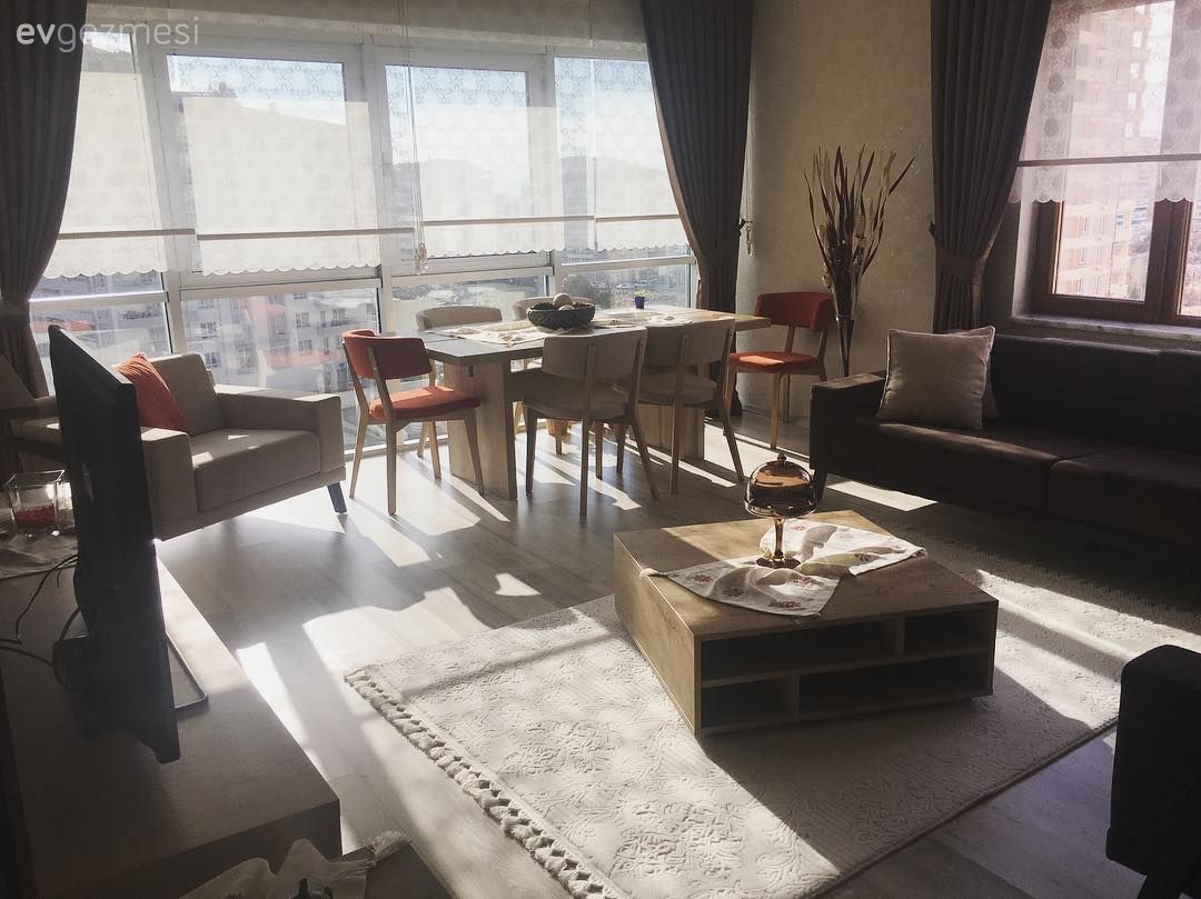 Fon perde, Halı, Orta sehpa, Salon, Turuncu, Yemek Odası, Perde