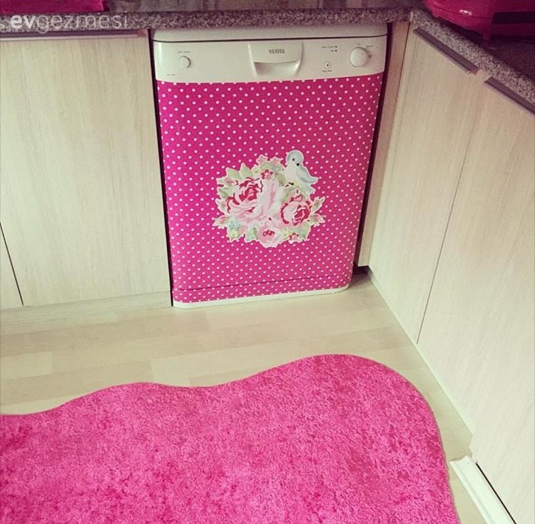 Pınar hanımın tatlı ve zarif evi.