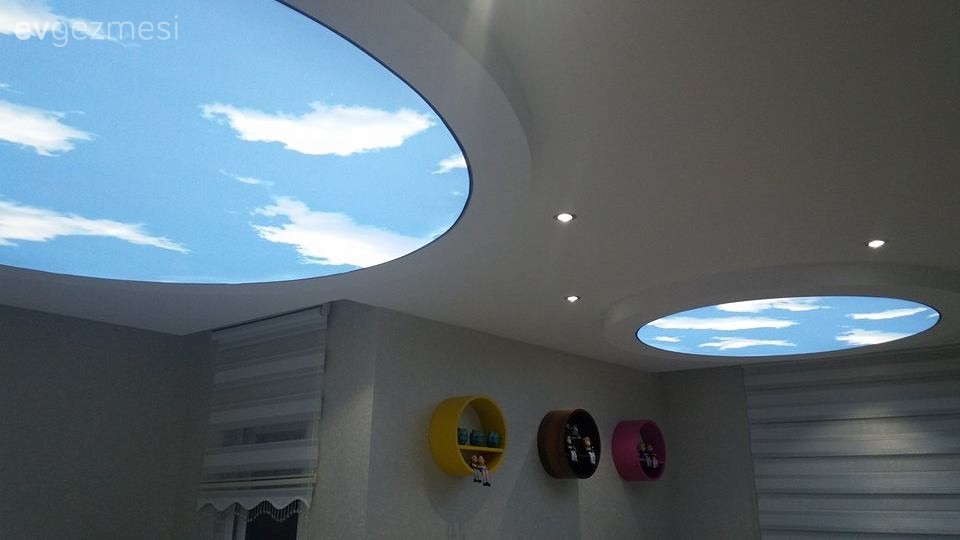 Gergi tavan, Duvar rafı, Salon