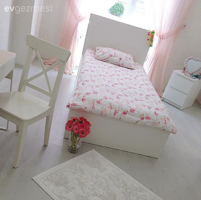 Beyaz, Çocuk Odası, Pembe