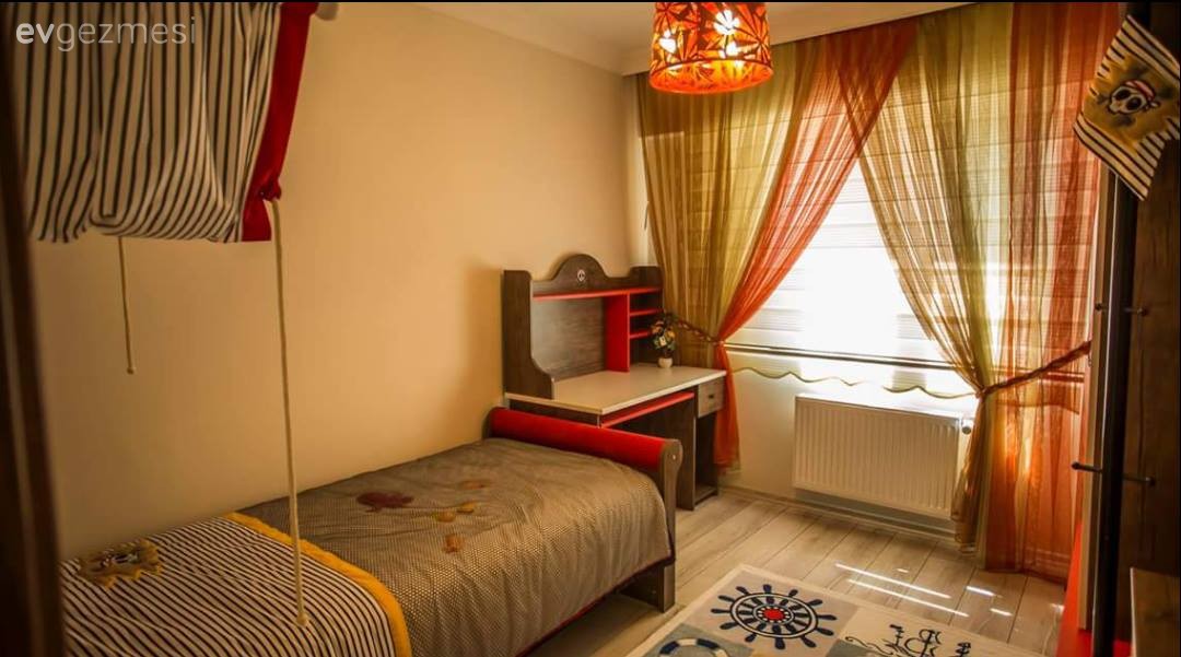 Çocuk Odası, Perde