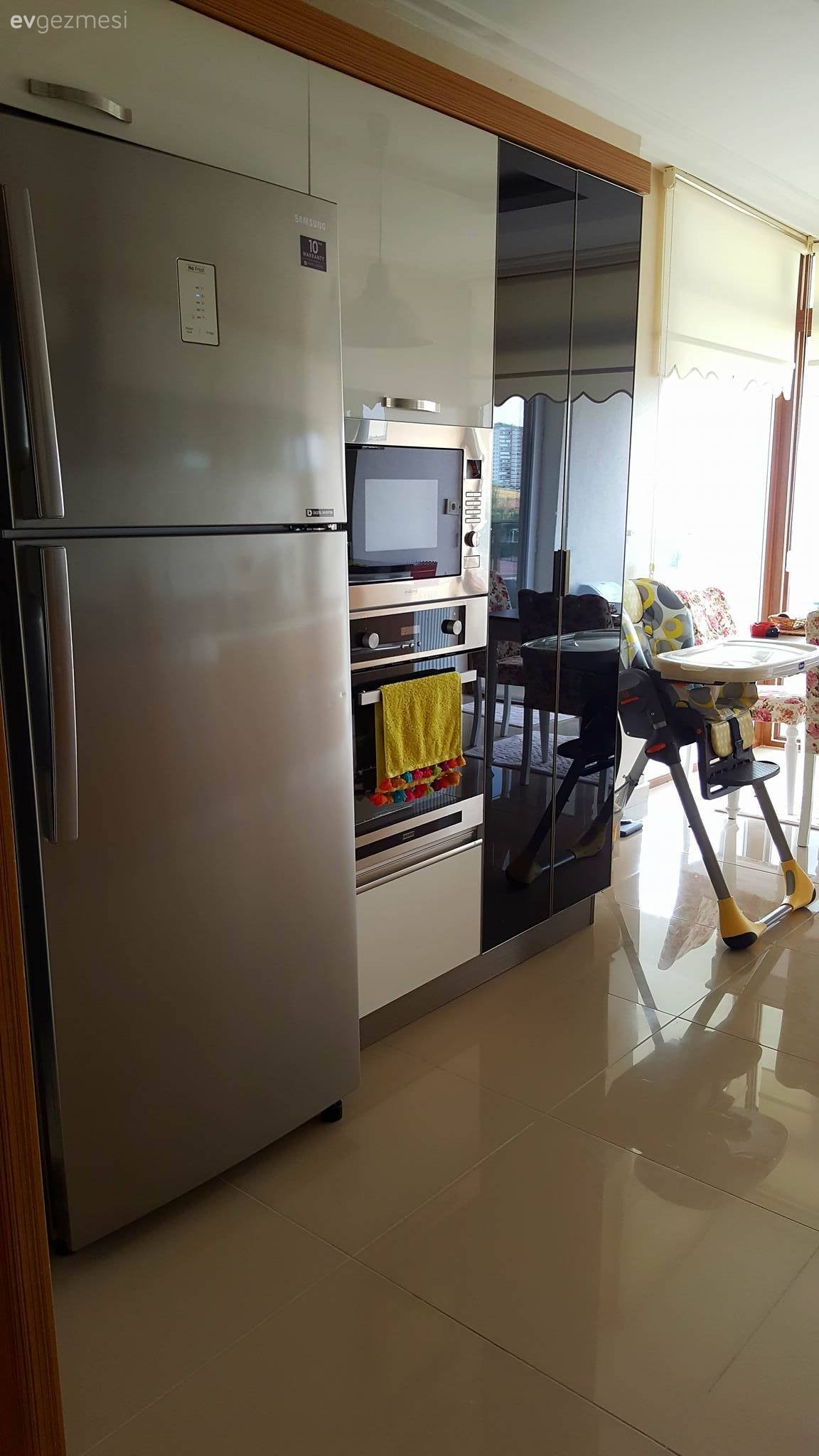 Çarpıcı renkte dokunuşlarla, enerjisi yüksek bir ev: Tuba hanımın evi!