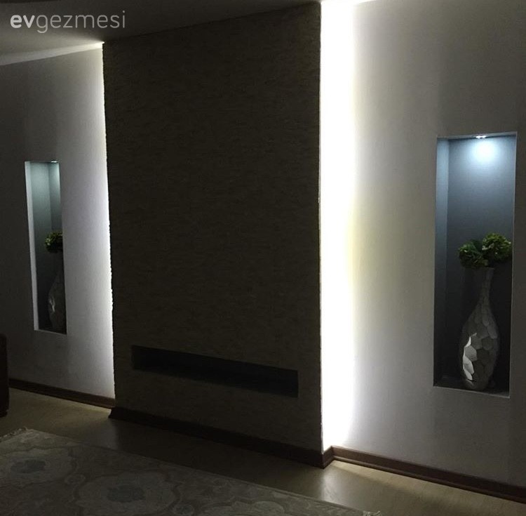 Yağmur hanımın renkli eklemelerle dinamik bir havaya bürünen evi..