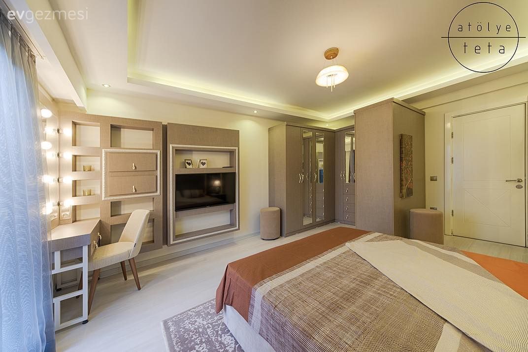 Yatak Odası, Makyaj masası, Yatak örtüsü