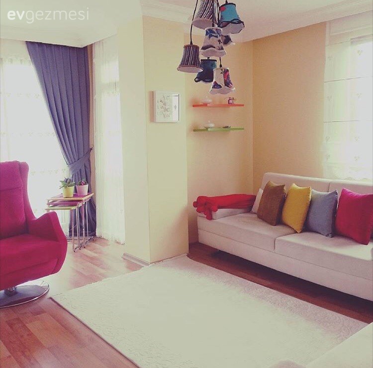 Berjer, Fon perde, Kırmızı, Mavi, Salon, Perde, Kırlent