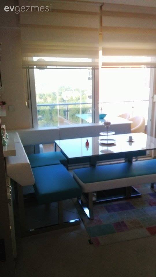 Mavi, Mutfak, Mutfak köşesi