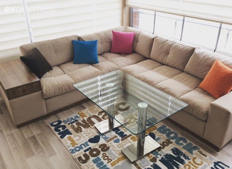 Halı, Köşe koltuk, Oturma Odası