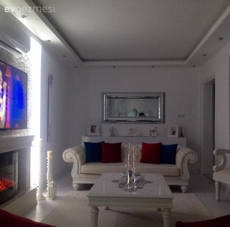 Ayna, Orta sehpa, Salon