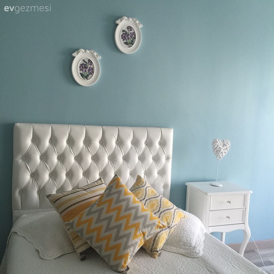 Derya hanımın kahve ve beyazla, aydınlık ve sıcak evi..