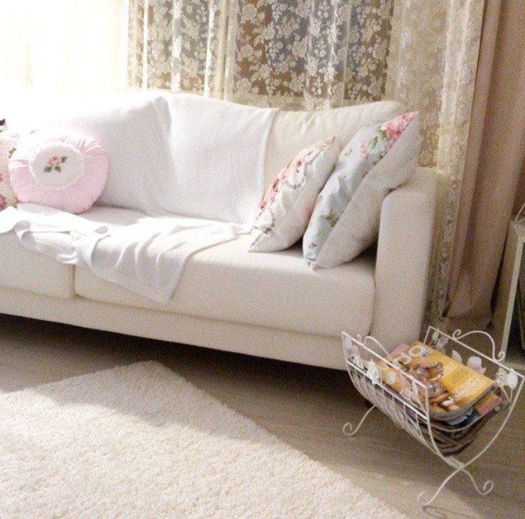 Beyaz, Salon, Kırlent