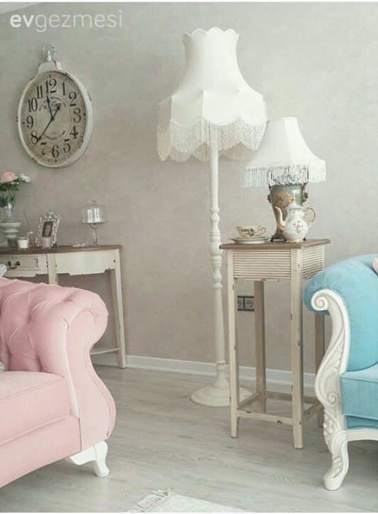 Country, Dresuar, Lambader, Mavi, Pembe, Duvar saati, Salon, Aydınlatma