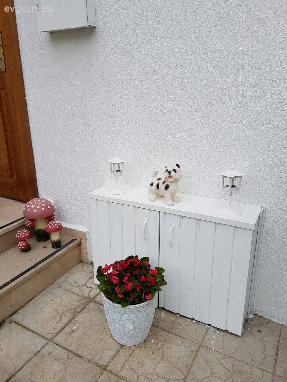 Eski konakta nostaljik yaşam. Nükhet hanımın yeni dekore ettiği bahçesi..