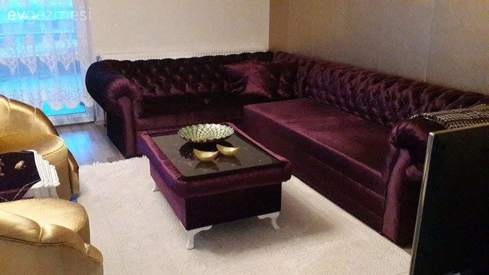 Eylül hanımın altın ve mor hakimiyetinde, özgün ve gösterişli evi..