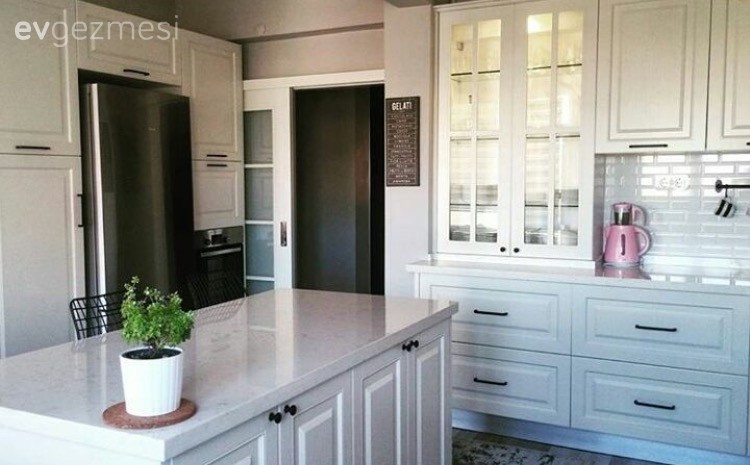 Beyaz mutfak, Mutfak, Ada mutfak