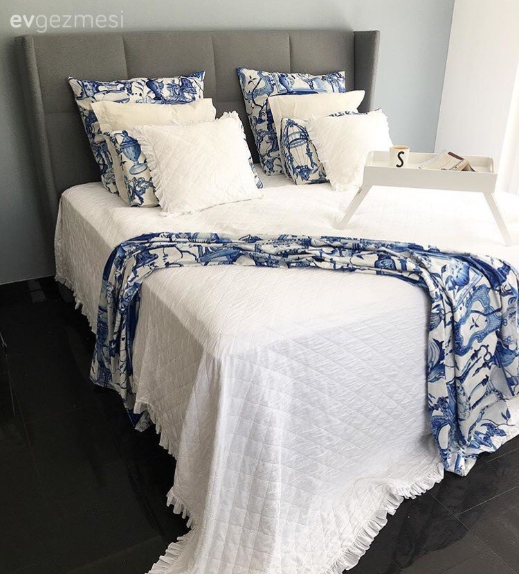 Mavi, Yatak Odası, Yatak örtüsü