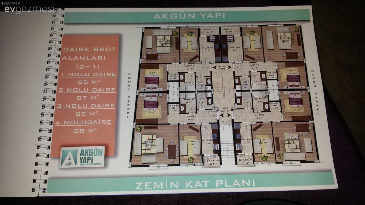 Oturma odam hem salon ikisi bir arada olcak