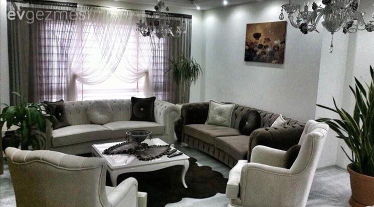 Bengü hanımın klasik stilde şık ve naturel evi..