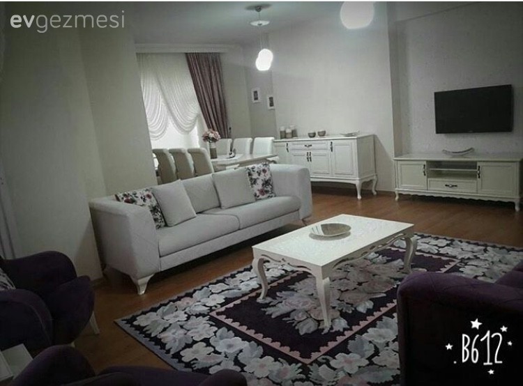 Jale hanımın mor vurgulu şık ve sıcak evi..