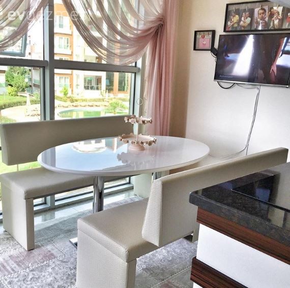 Canan hanımın abartısız şıklıktaki evi..