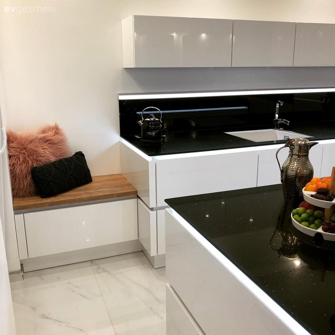 Güçlü Renkler, Stil Sahibi Detaylar: Çağdaş Stilde Bir Ev