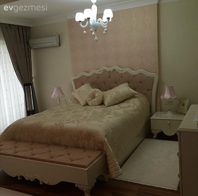 Avize, Pembe, Puf, Yatak Odası, Aydınlatma