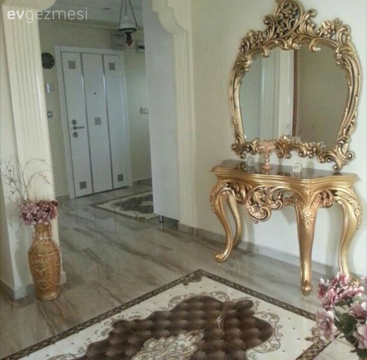 Altın, Antre, Ayna, Dresuar