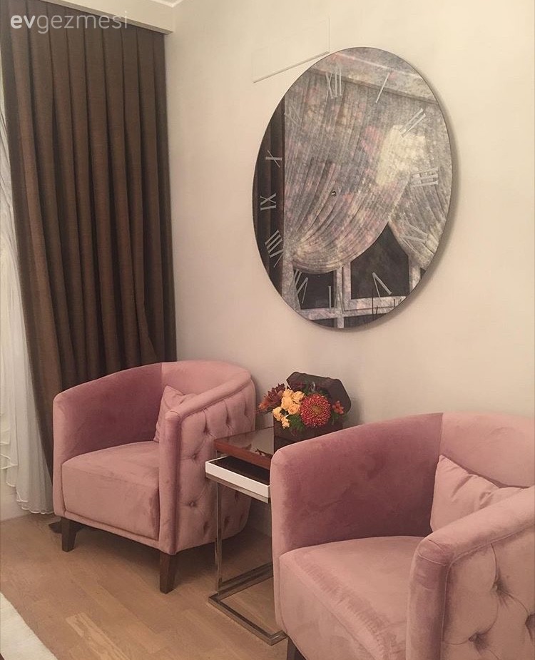 Ayna, Berjer, Duvar dekorasyonu, Pembe, Duvar saati, Salon