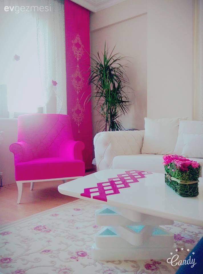 Berjer, Beyaz, Pembe, Perde, Salon