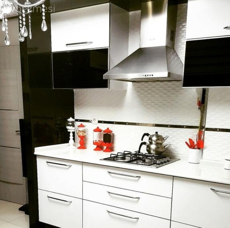 Modern çizgide, abartıdan uzak ve şık bir ev..