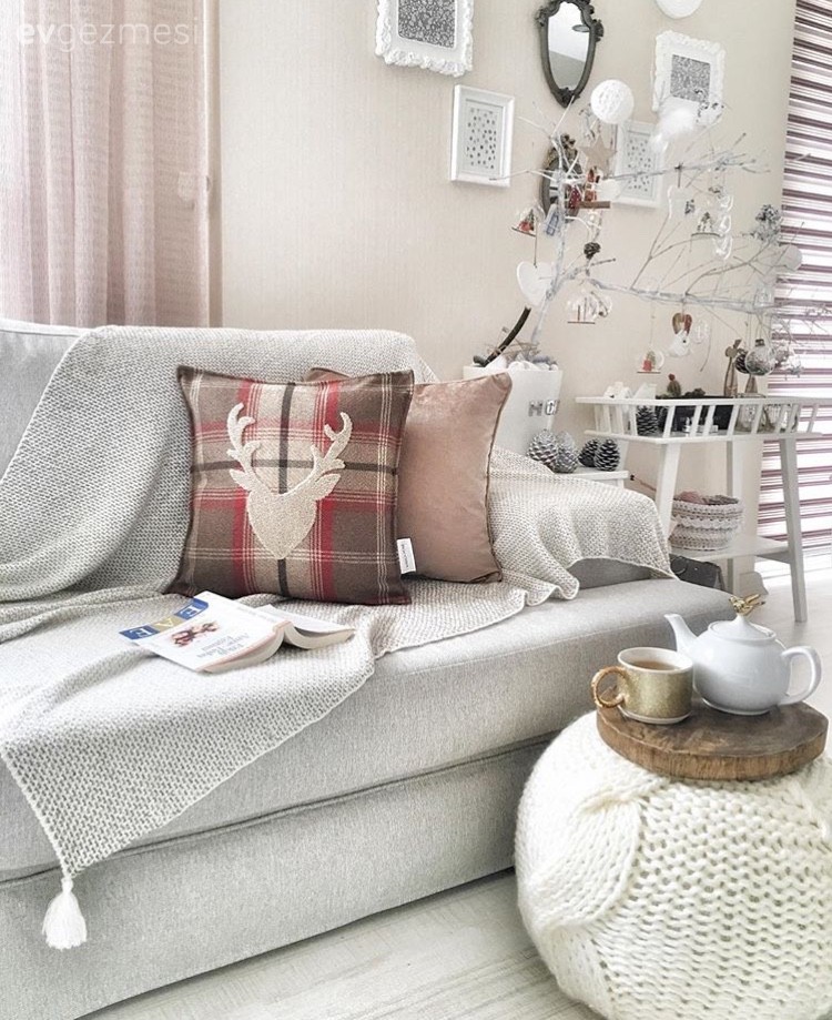 Çiğdem hanımın aksesuarlarla kimlik kazanan, tatlı evi..