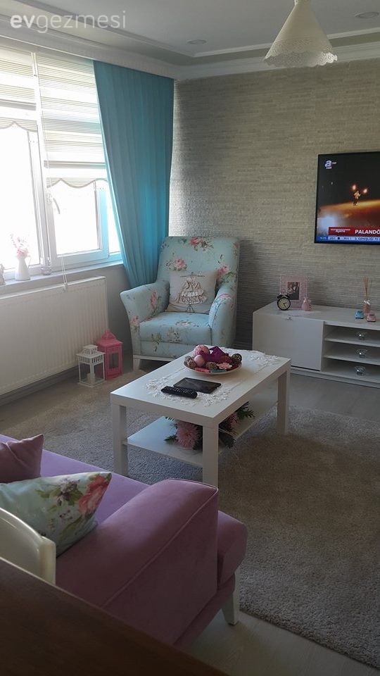 Çiçekli desen, Halı, Mor, Oturma Odası, Sehpa, Tv ünitesi