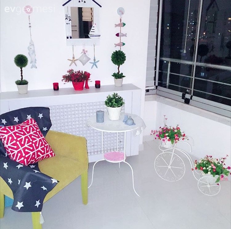 Balkon, Berjer, Sarı