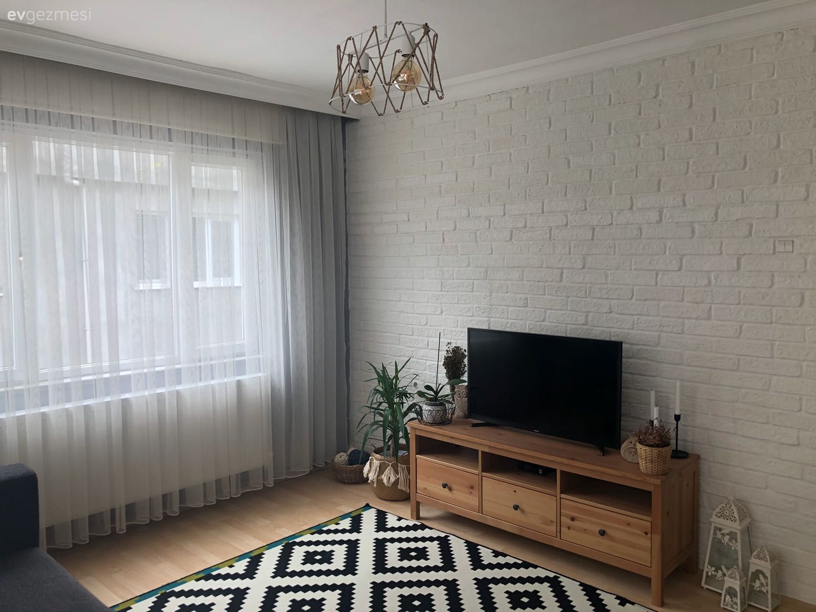 Renkli bir ortamdan, sade ve doğal dekora.. Leyla hanımın evinin yeni tasarımı.