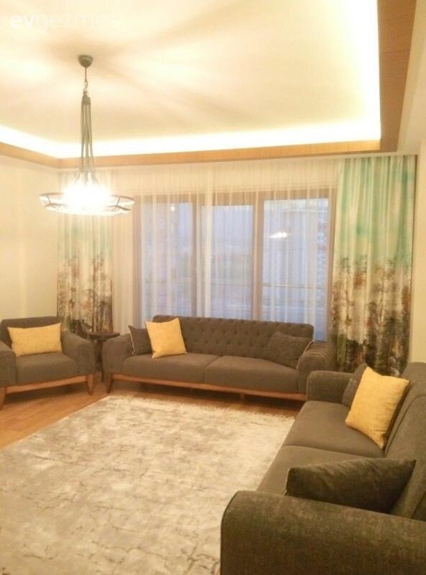 Asma tavan, Avize, Halı, Salon, Yeşil