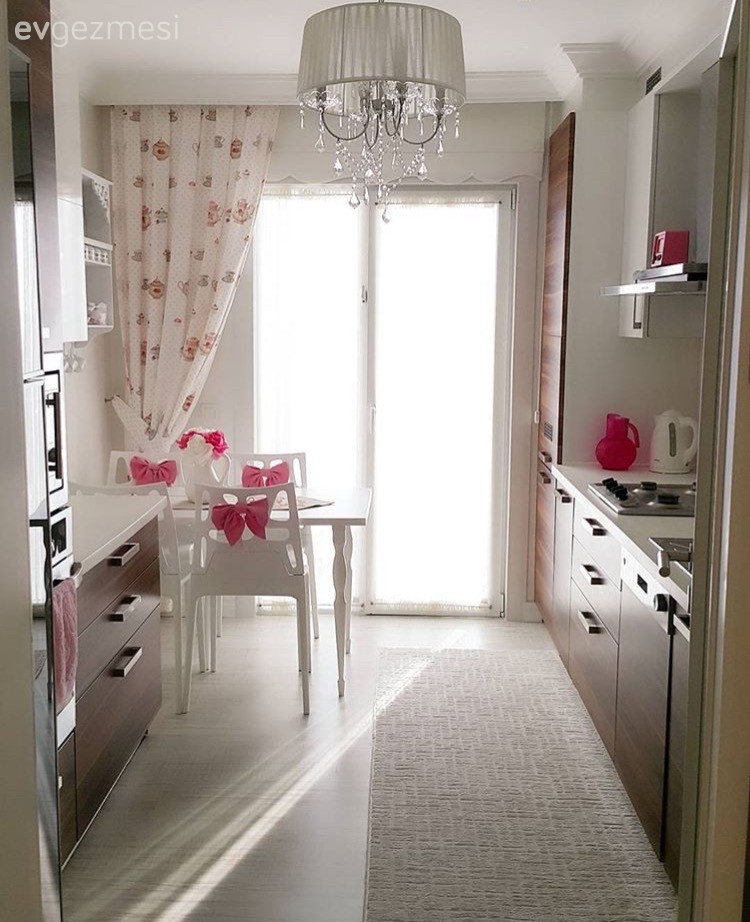 Halı, Mutfak, Mutfak masası, Perde