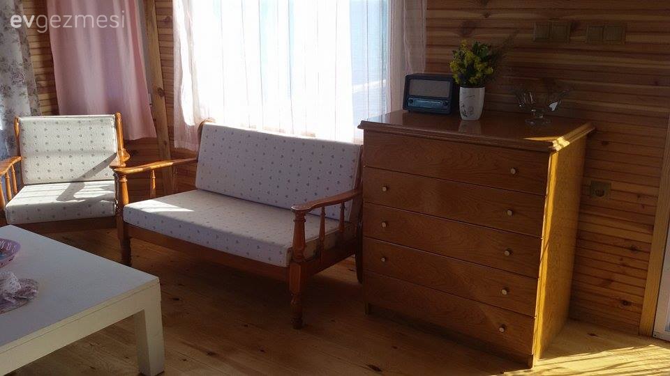 Denize Komşu Karavan Ev: Orkun ve Çiğdem Çiftinin Masal Diyarı