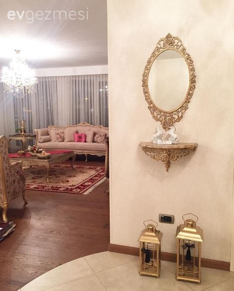 Derya hanımın klasik stilin hakimiyetinde, göz alıcı dekoru..