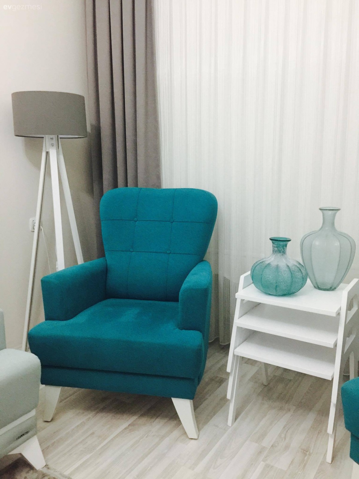 Berjer, Gri, Lambader, Mavi, Oturma Odası, Yan sehpa, Aydınlatma