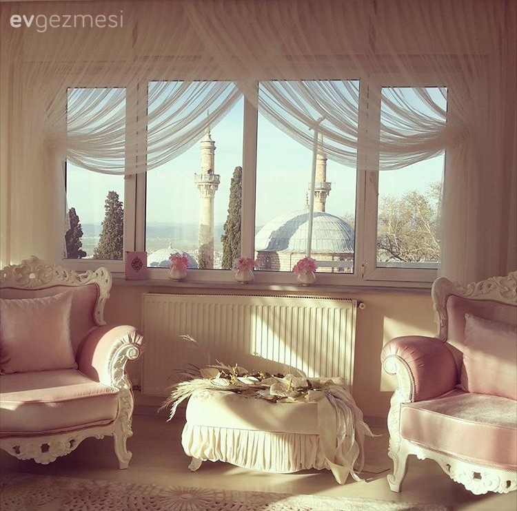 Berjer, Koltuk Döşeme, Pembe, Perde, Puf, Salon